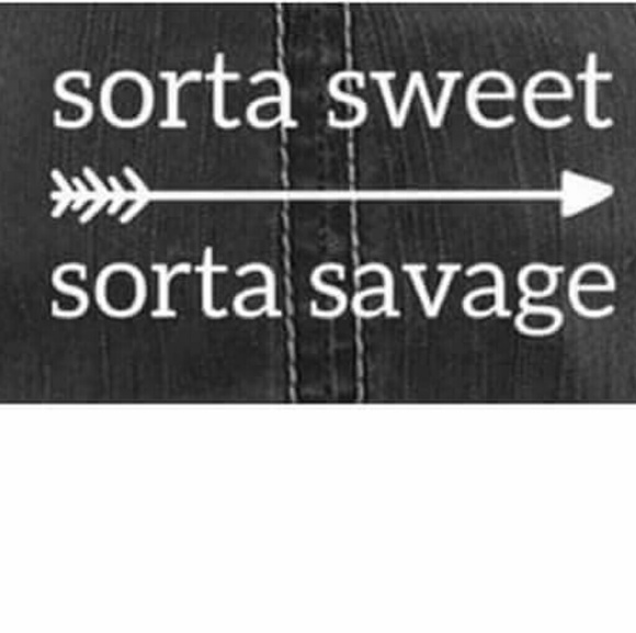 Meet your Posher, Lisa Marie.... - Picture 3 of 8